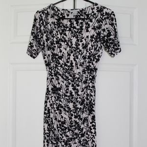 H&M Fitted Dress